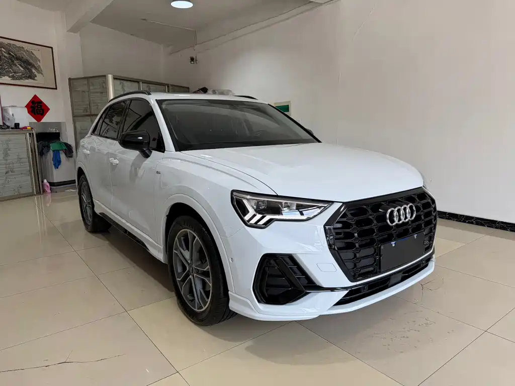 Audi Q3 2023