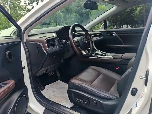 Lexus RX 2018