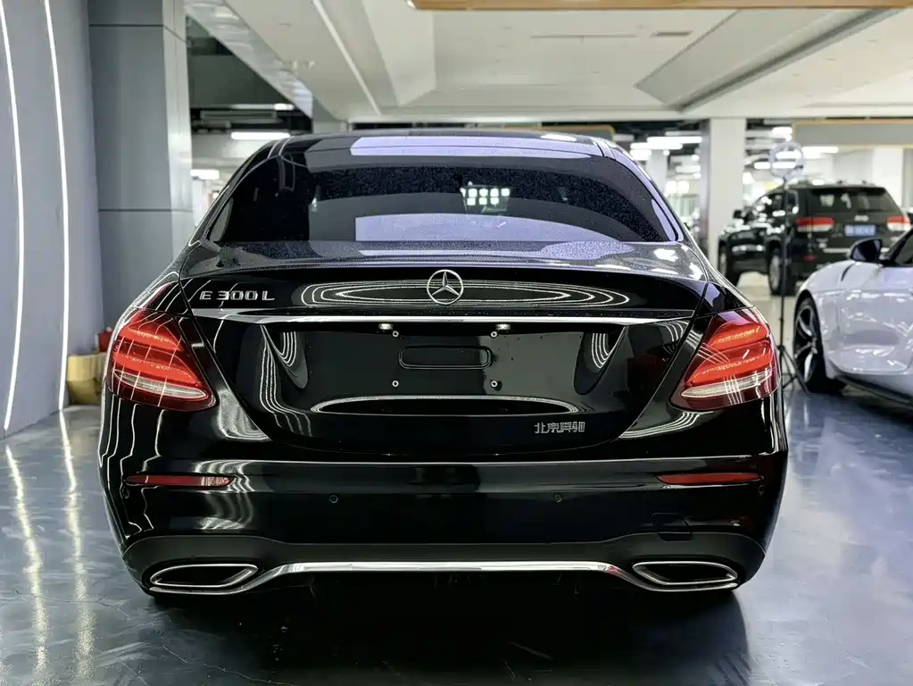 Mercedes-Benz E-Class 2019 — фото 5