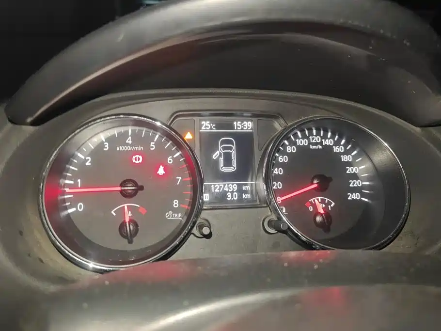 Nissan Qashqai 2014 — фото 14