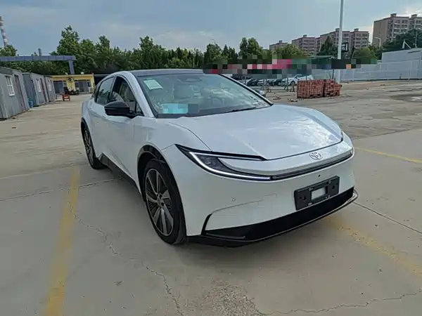 Toyota bZ5 2026