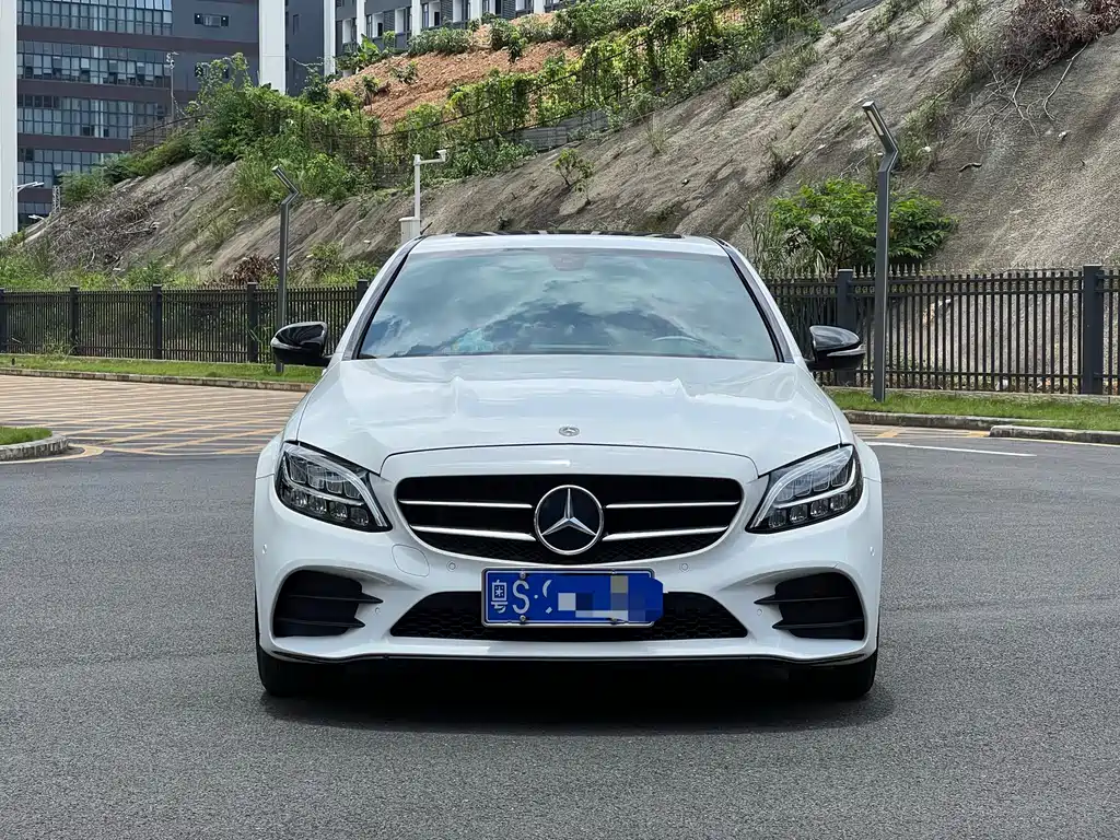 Mercedes-Benz C-Class 2019