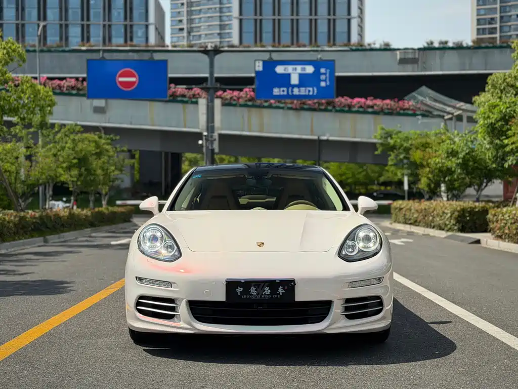 Porsche Panamera 2015