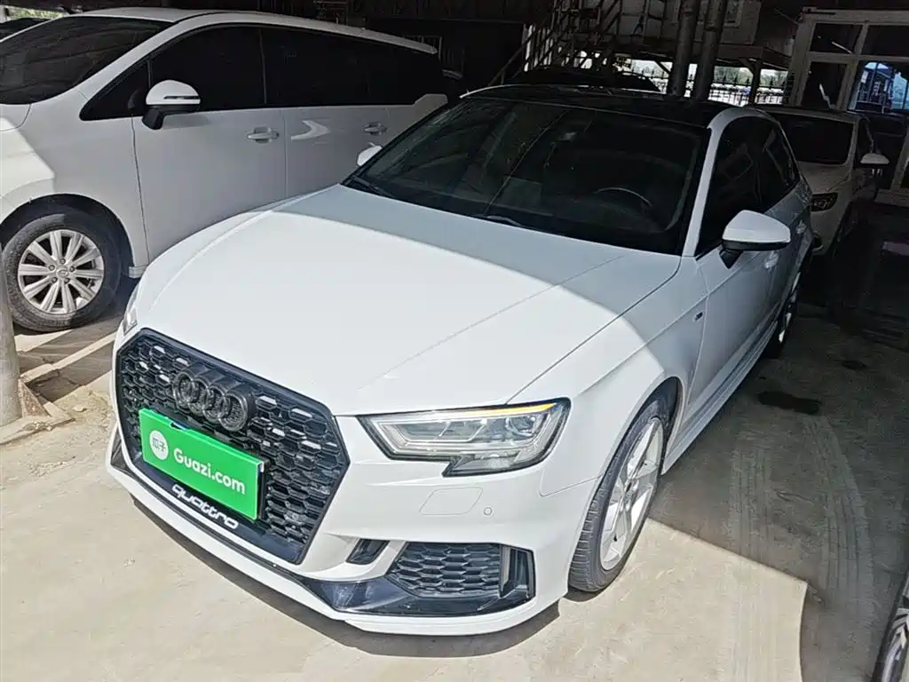 Audi A3 2019 — фото 1