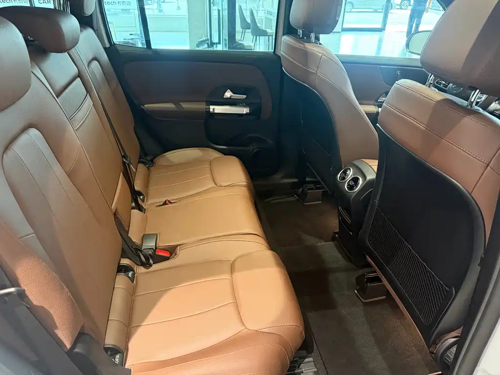 Mercedes-Benz GLB 2020 — фото 19