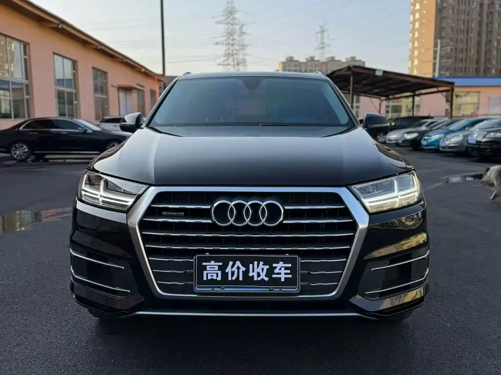 Audi Q7 2018 — фото 2