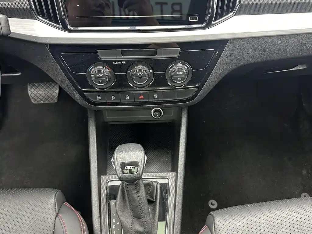 Skoda Kamiq 2022 — фото 15