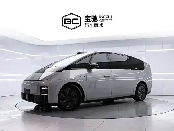 Li Auto MEGA 2025