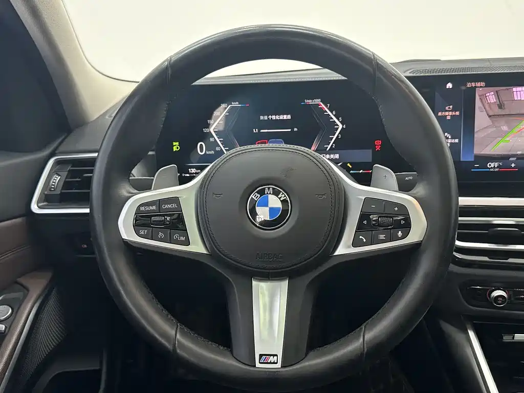 BMW 3 Series 2023 — фото 12