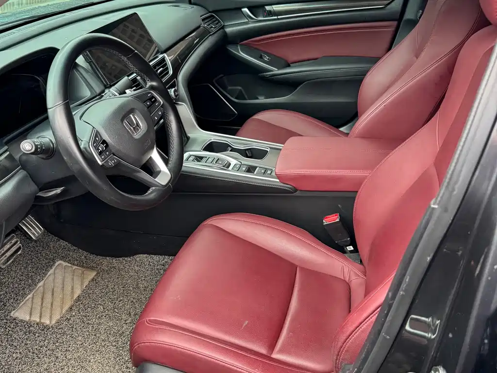 Honda Accord 2023 — фото 11