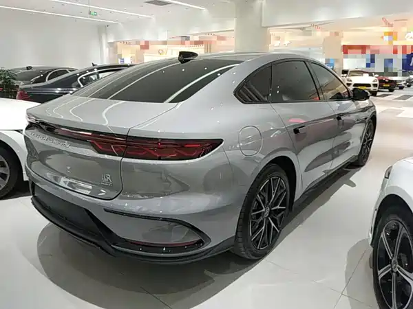 BYD Han 2025