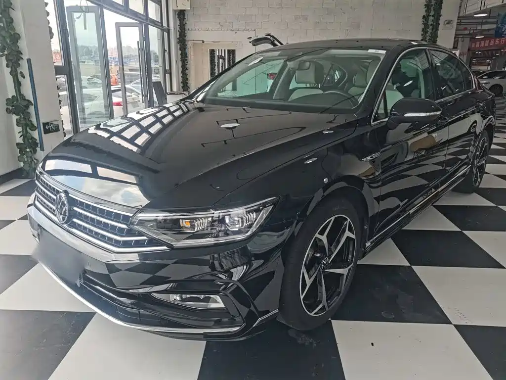 Volkswagen Magotan 2023