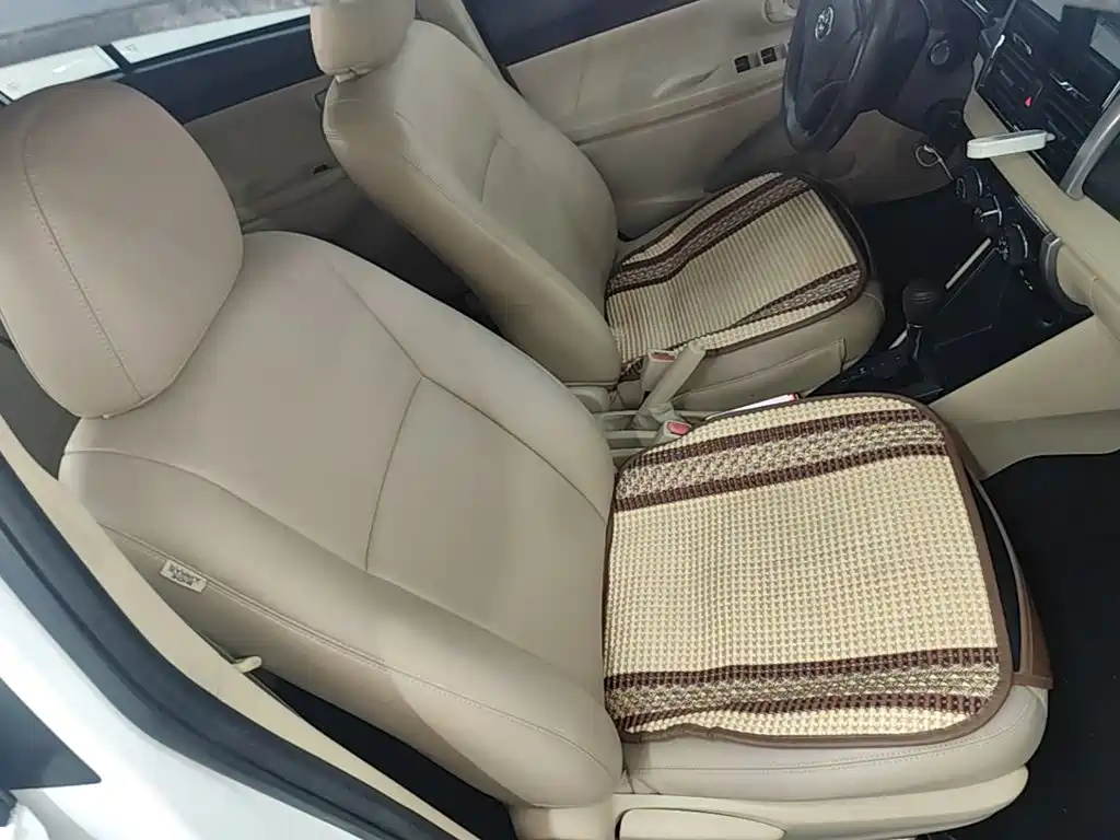 Toyota Vios 2015 — фото 25