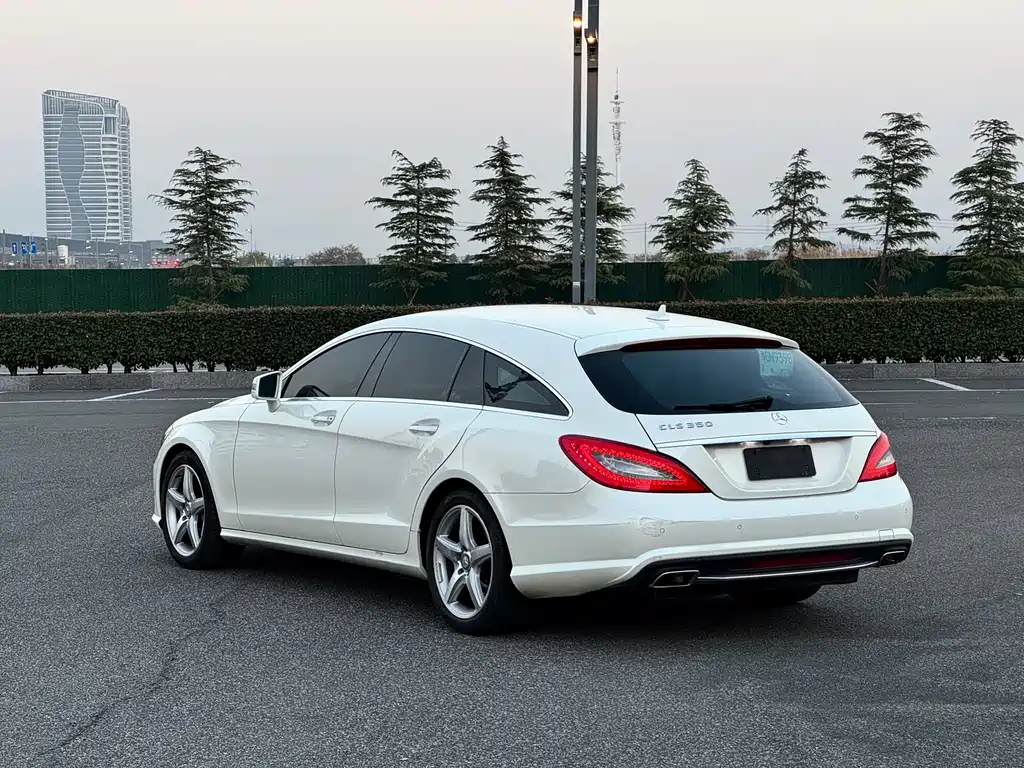 Mercedes-Benz CLS 2013 — фото 3