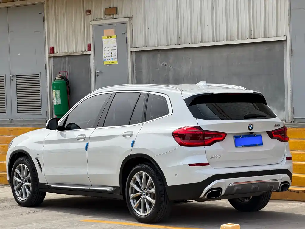 BMW X3 2018 — фото 7