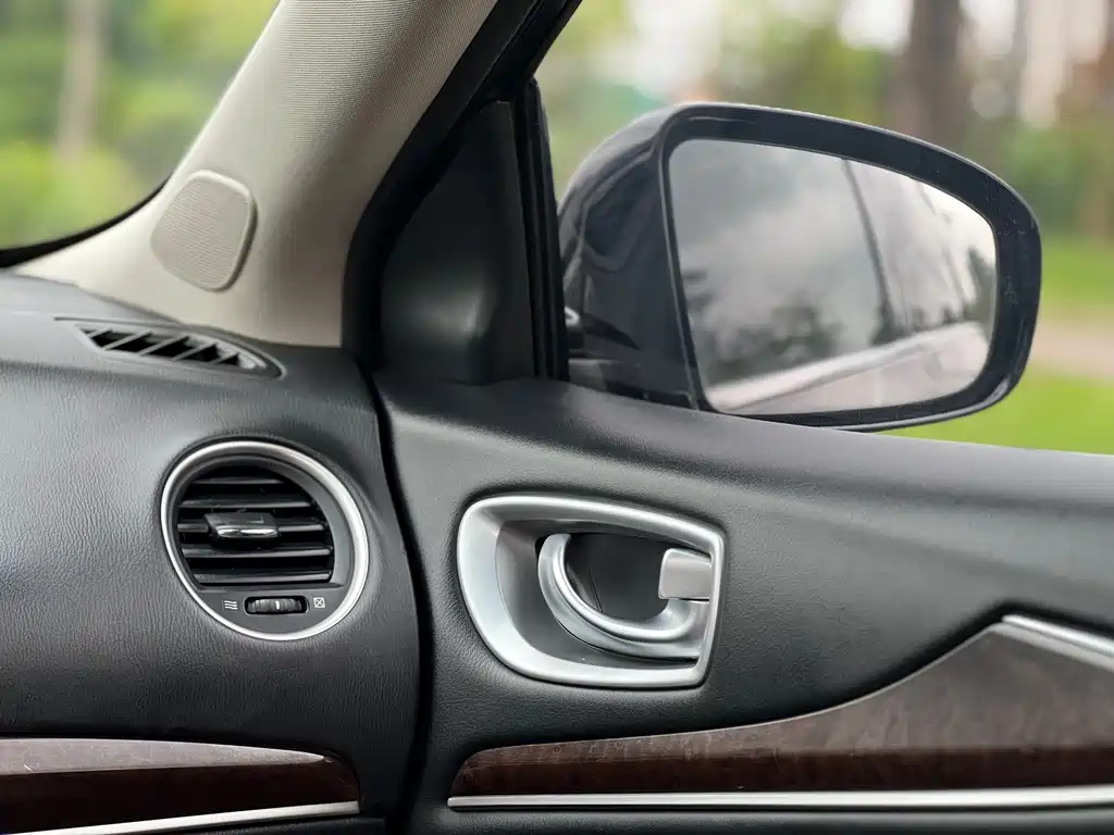 Infiniti QX60 2015 — фото 24