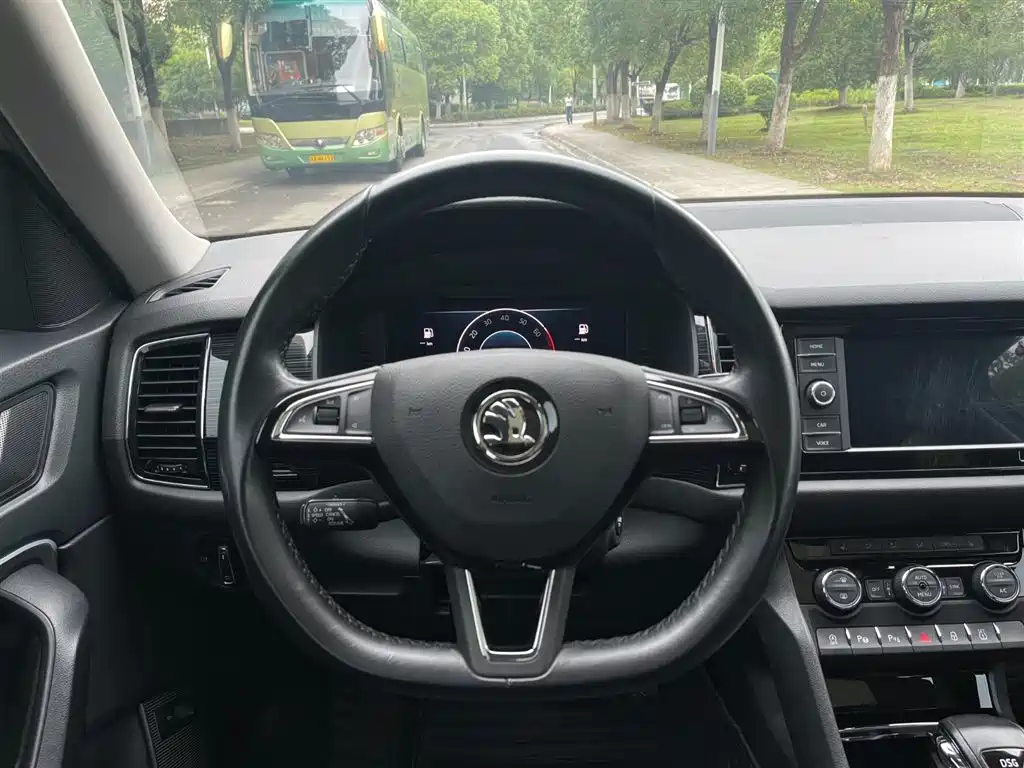 Skoda Kodiaq 2020 — фото 16