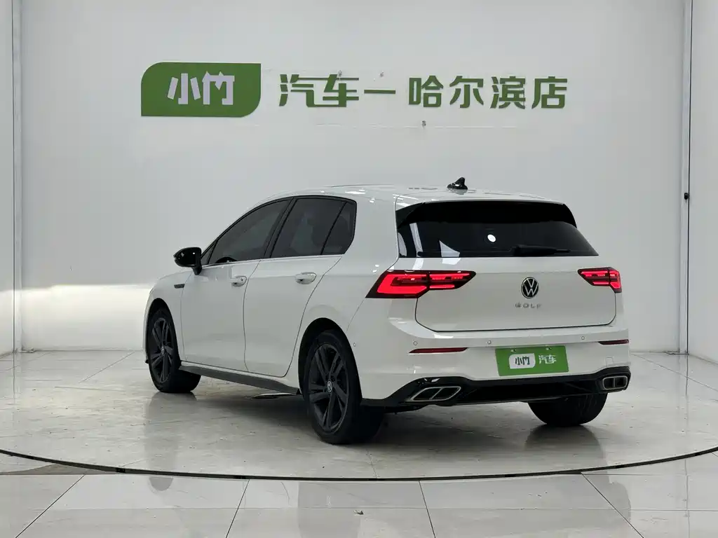 Volkswagen Golf 2022