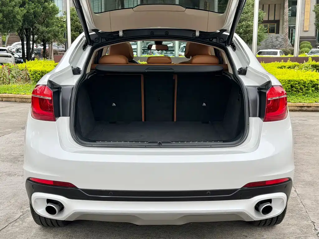 BMW X6 2015 — фото 22