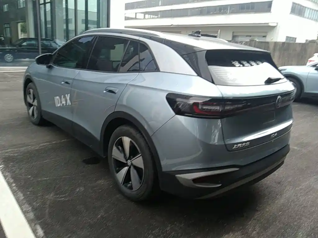 Volkswagen ID.4 X 2024