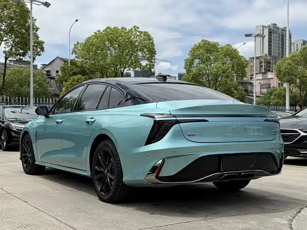 Hongqi H6 2023