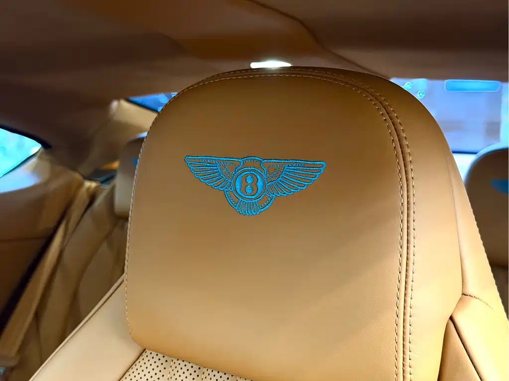Bentley Continental 2016 — фото 14