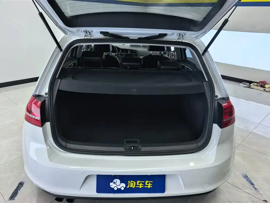 Volkswagen Golf 2016