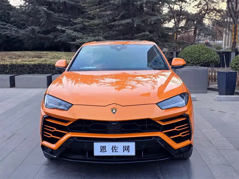 Lamborghini Urus 2023 — фото 4