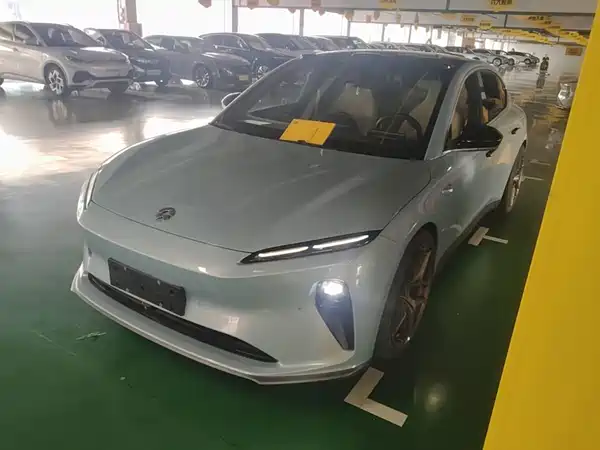 NIO ET5 2023