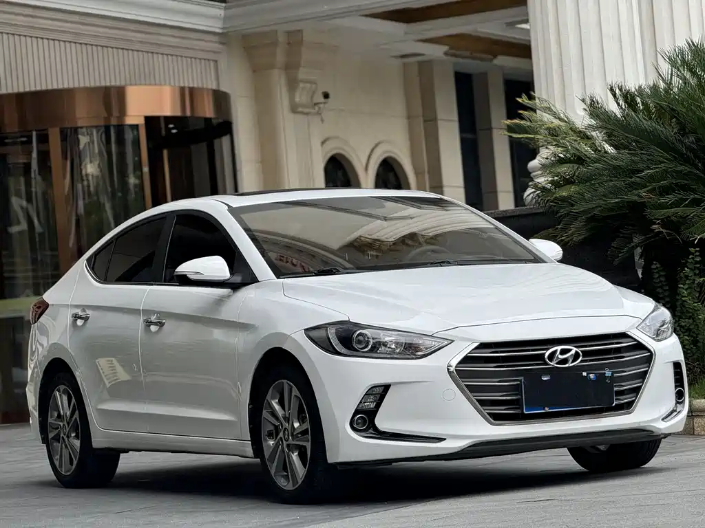 Hyundai Elantra 2017
