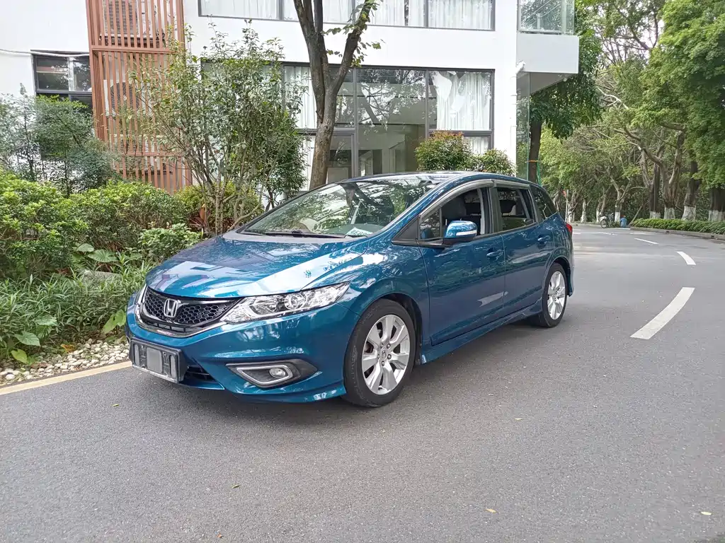 Honda Jade 2016