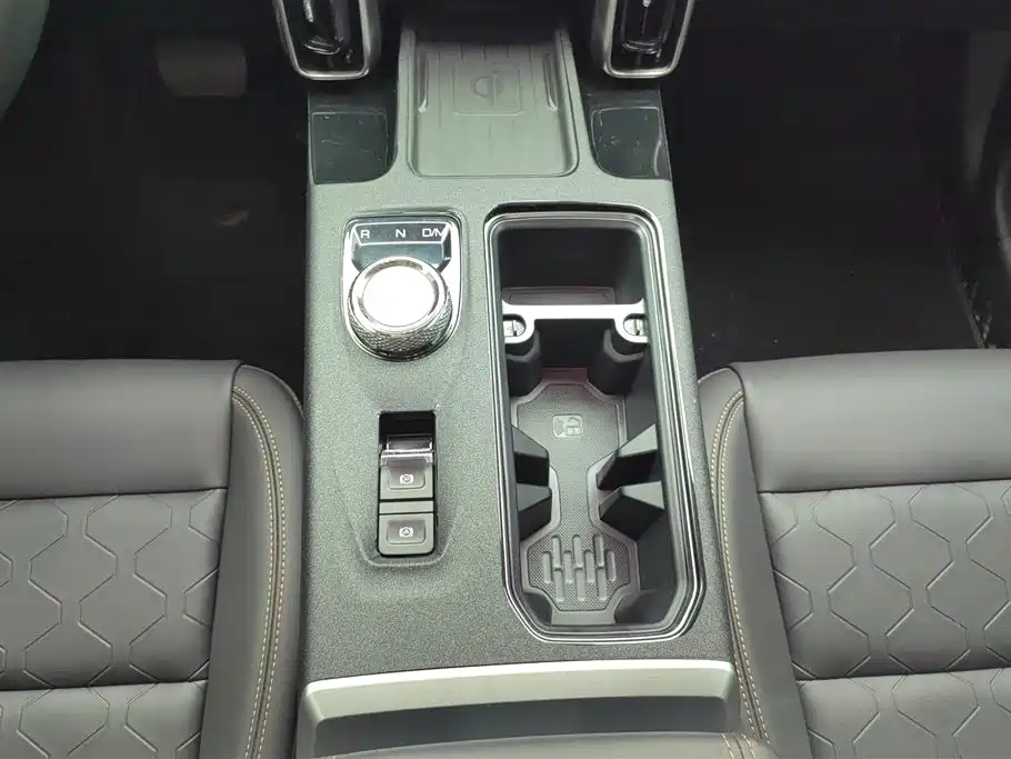 Haval Big Dog 2022 — фото 16