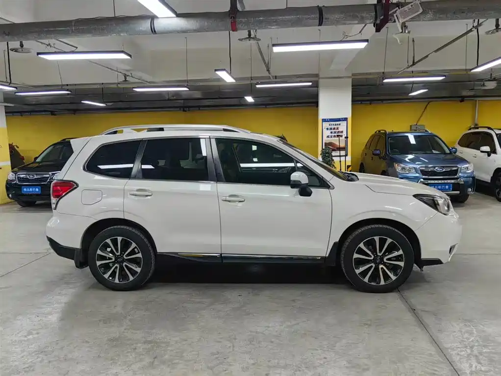 Subaru Forester 2016