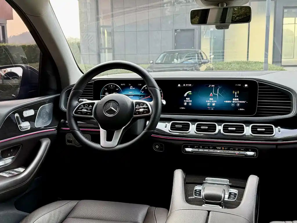Mercedes-Benz GLE 2019 — фото 12