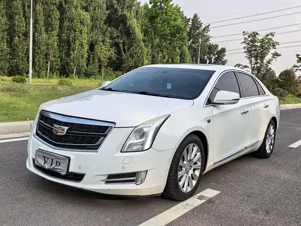Cadillac XTS 2016