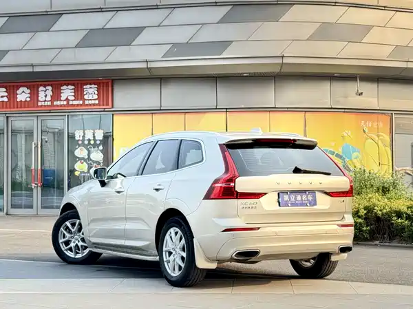 Volvo XC60 2019