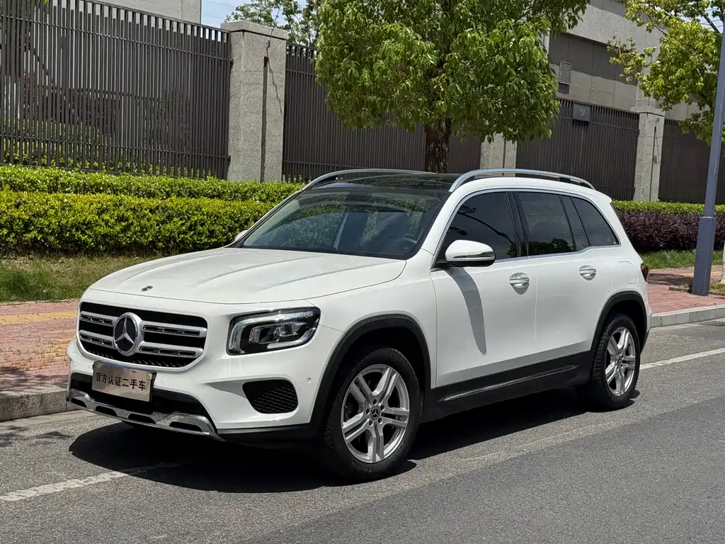Mercedes-Benz GLB 2020 — фото 1
