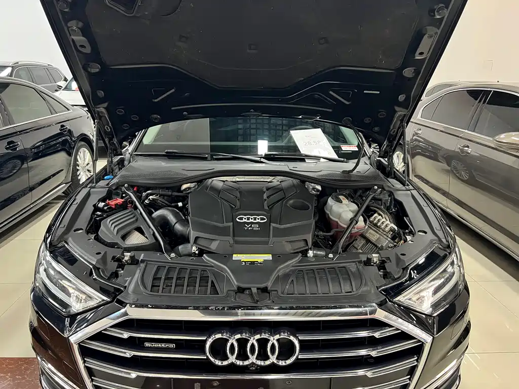 Audi A8 2019 — фото 16
