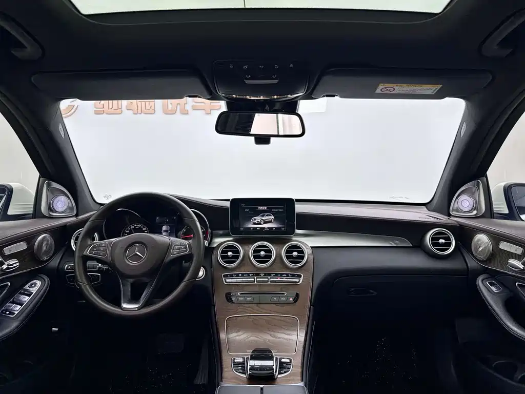 Mercedes-Benz GLC 2018