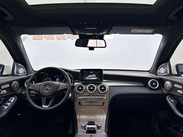 Mercedes-Benz GLC 2018