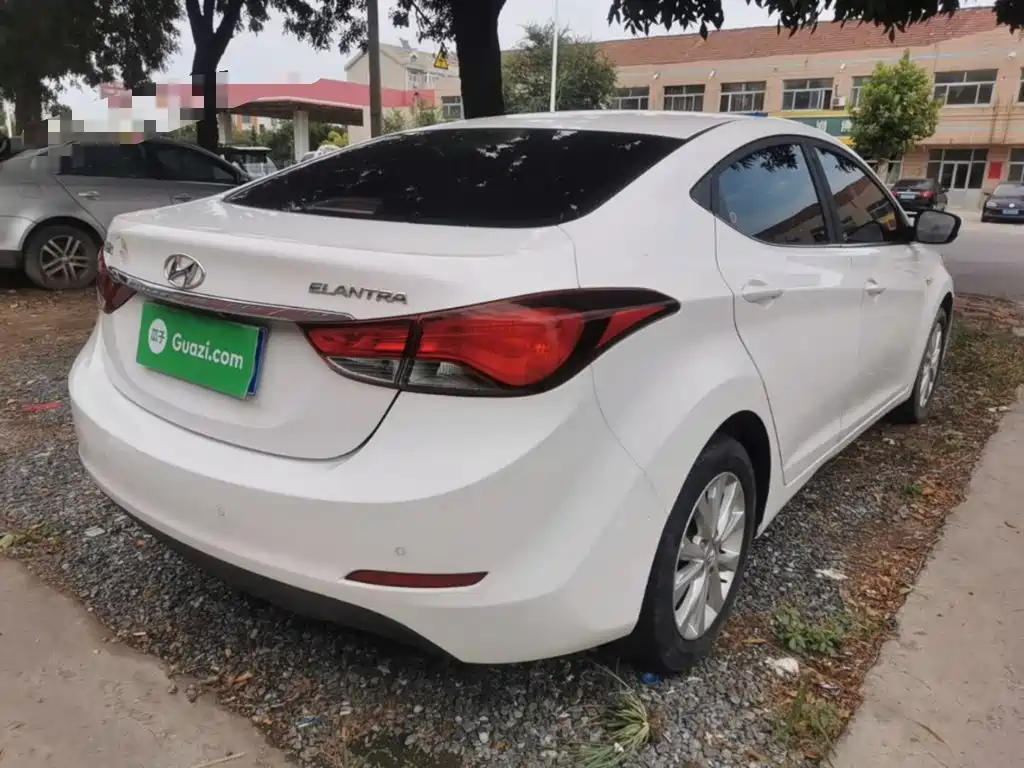 Hyundai Elantra Langdong 2017 — фото 7