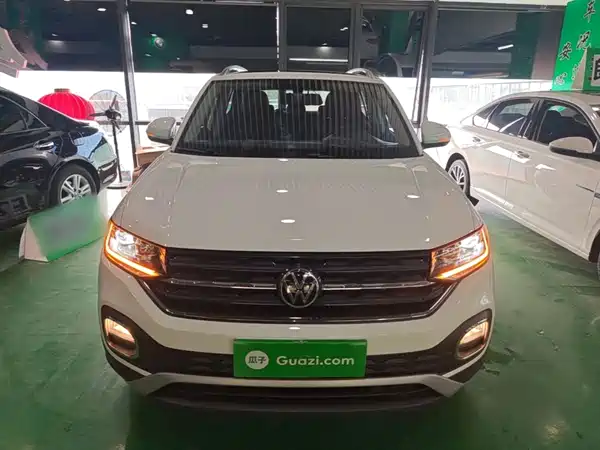 Volkswagen Tacqua 2021