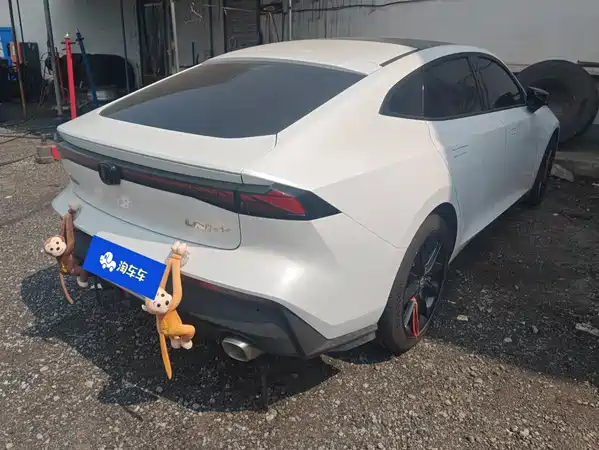 Changan UNI-V 2025