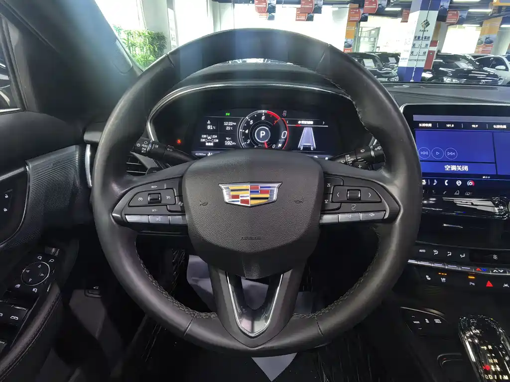 Cadillac CT5 2023 — фото 14