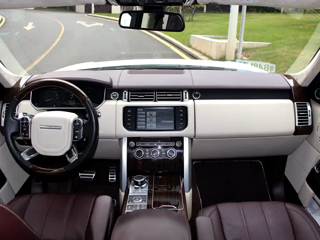 Land Rover Range Rover 2015 — фото 4