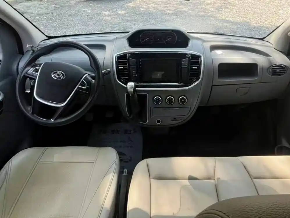 Maxus V80 2023