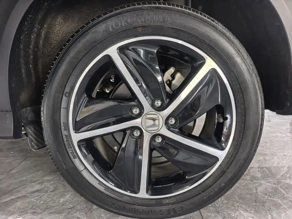 Honda Vezel 2022 — фото 14