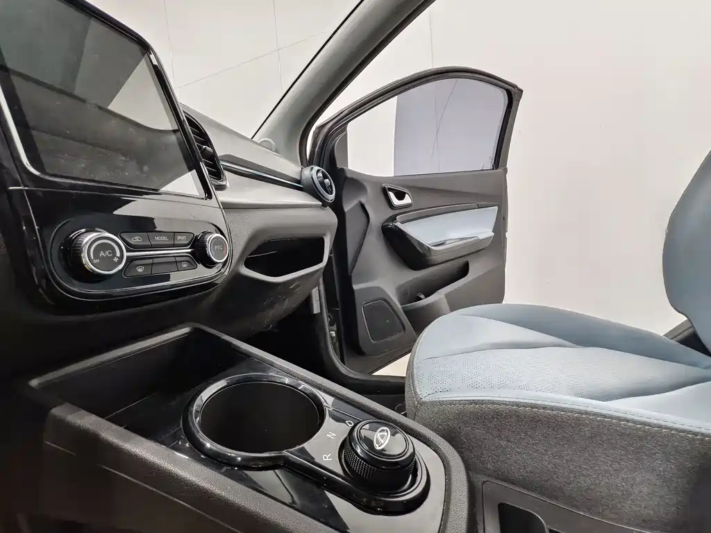 Chery QQ Little Ant 2022 — фото 12