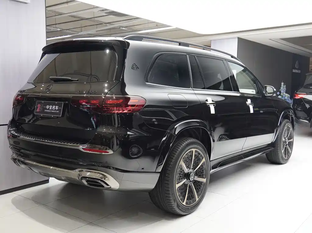 Mercedes-Benz GLS — фото 9