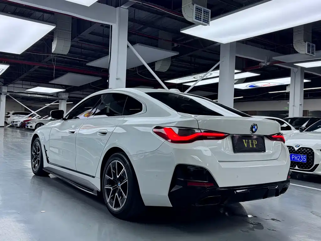 BMW 4 Series 2022 — фото 15